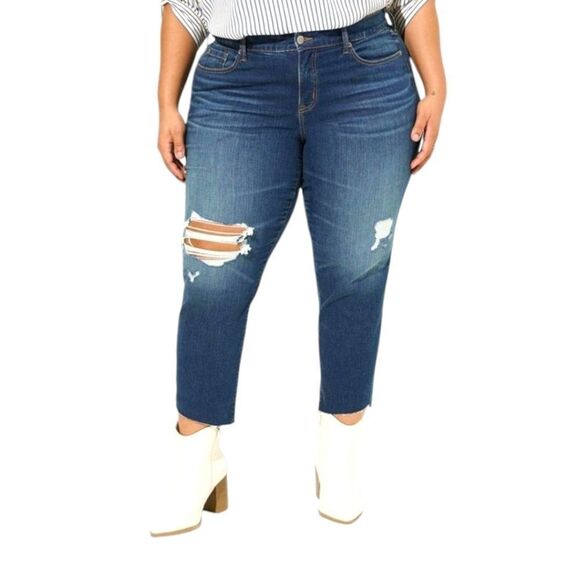 TORRID PerfectβBoyfriend Ankle Vintage Stretch distressed Mid-Rise Jeans 22 Shor - Picture 5 of 16